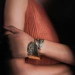 Chic Cuff – Versatile Minimal Bracelet