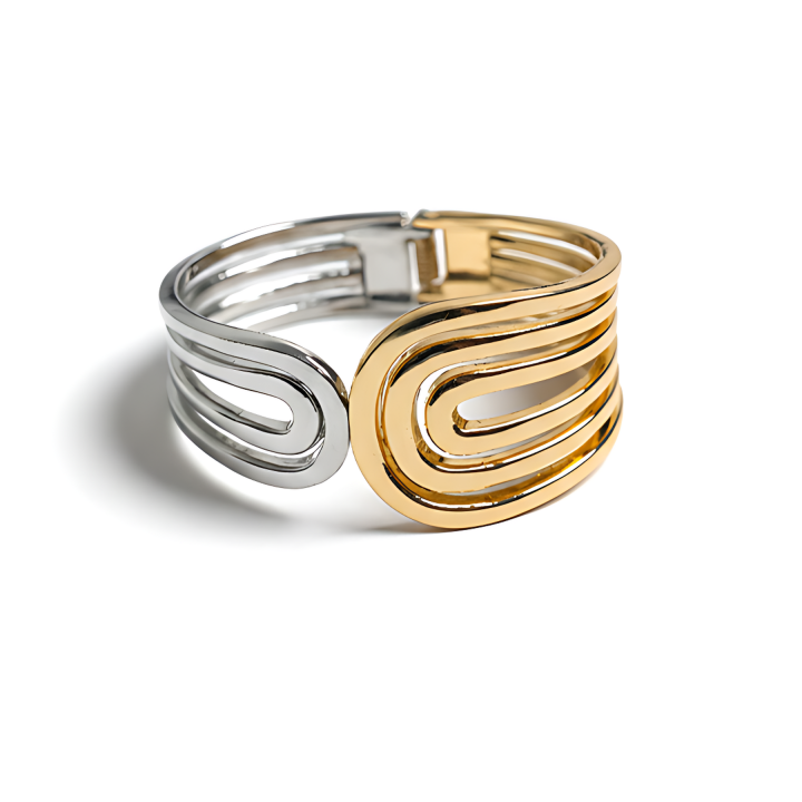 Chic Chainlink Bracelet